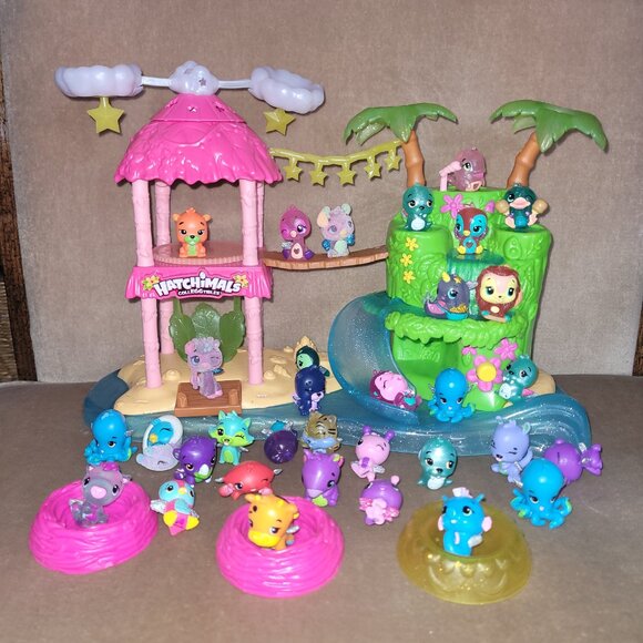Hatchimals CollEGGtibles Tropical Island Party Playset - Picture 10 of 15